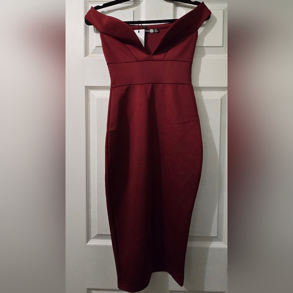 NWT off shoulder bodycon dress